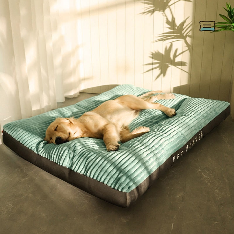 SnuggleHound™ Ultimate Dog Mat: All-Year Cozy Comfort for Every Pooch